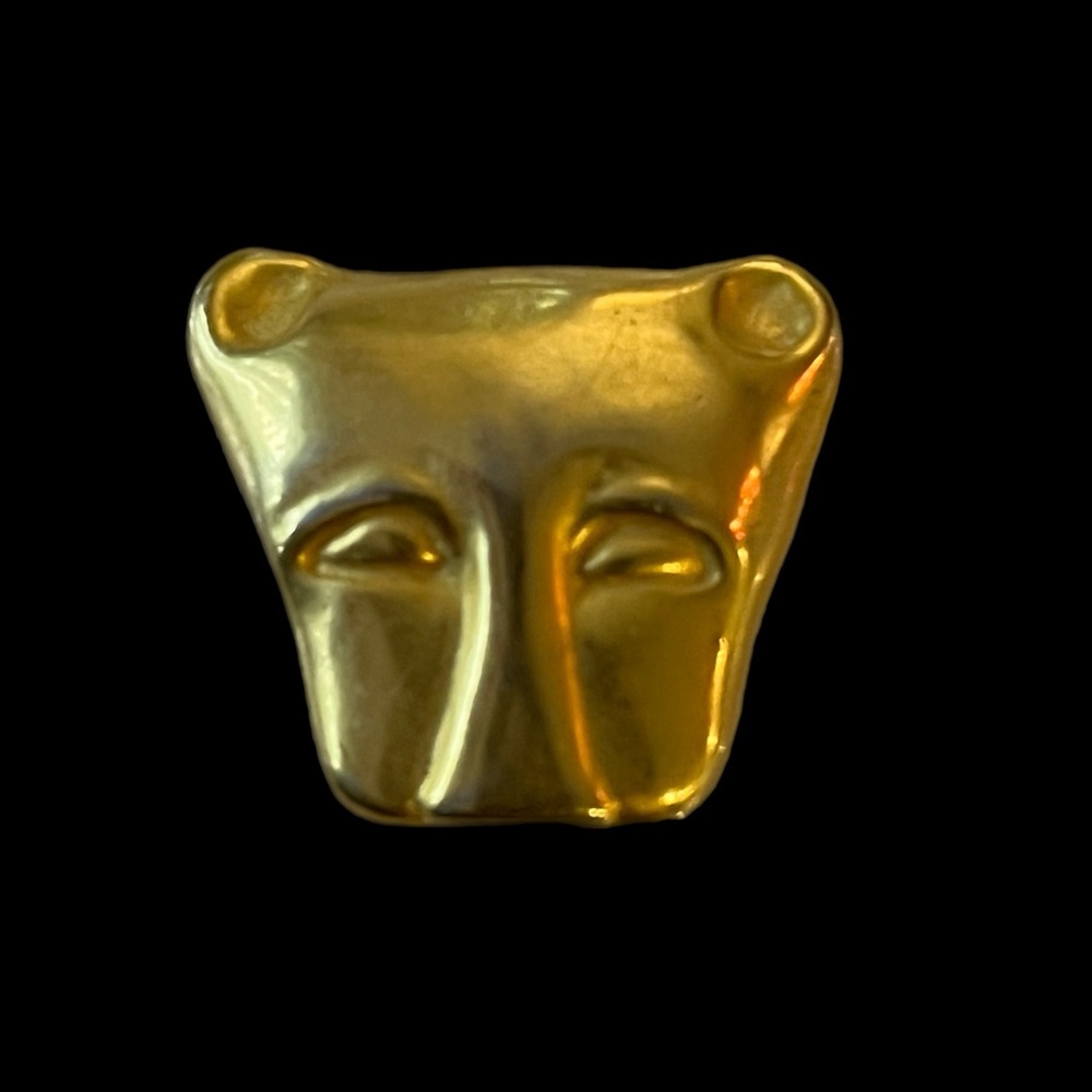 Vintage “Treasures of Tutankhamen” Leopard Pin from the 1976 - 1979 Exhibit